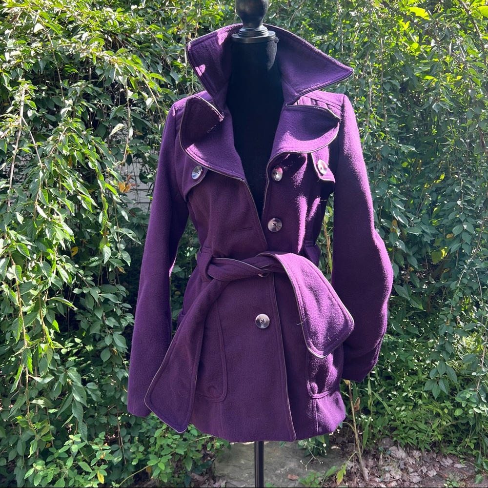 Purple fitted peacoat size small large pockets